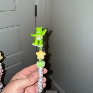 Care Bears Green and Yellow pen 💚